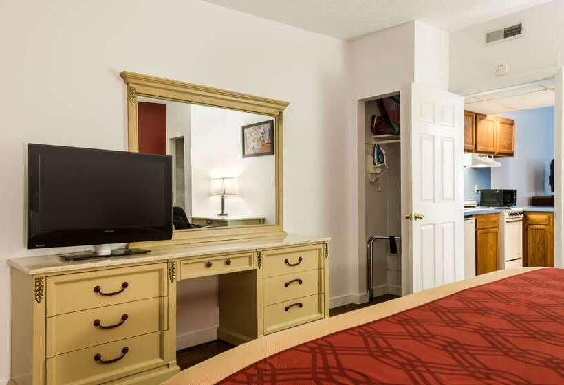 Отель Econo Lodge Inn & Suites Lake Harmony   Pocono Mountains Area