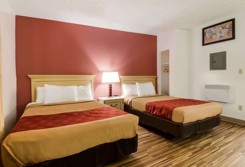 Отель Econo Lodge Inn & Suites Lake Harmony   Pocono Mountains Area