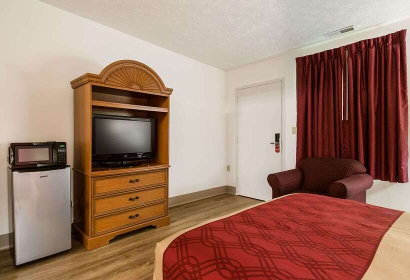 Отель Econo Lodge Inn & Suites Lake Harmony   Pocono Mountains Area