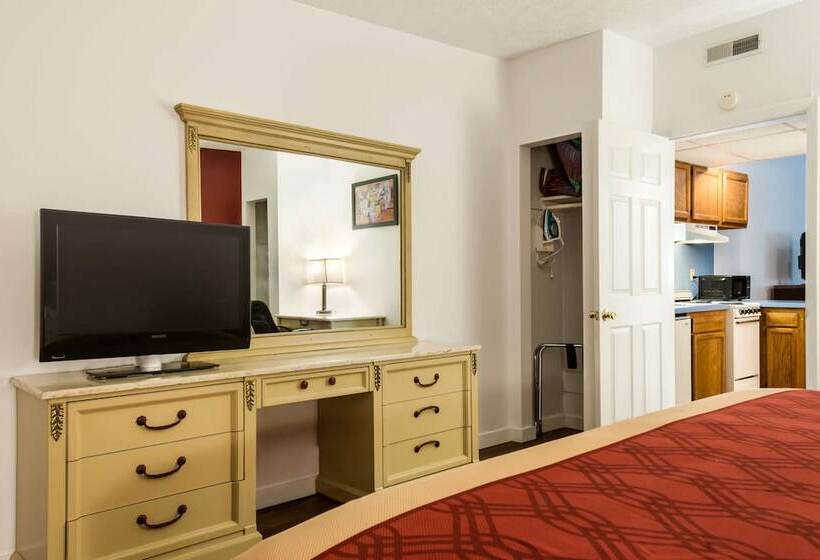 Отель Econo Lodge Inn & Suites Lake Harmony   Pocono Mountains Area