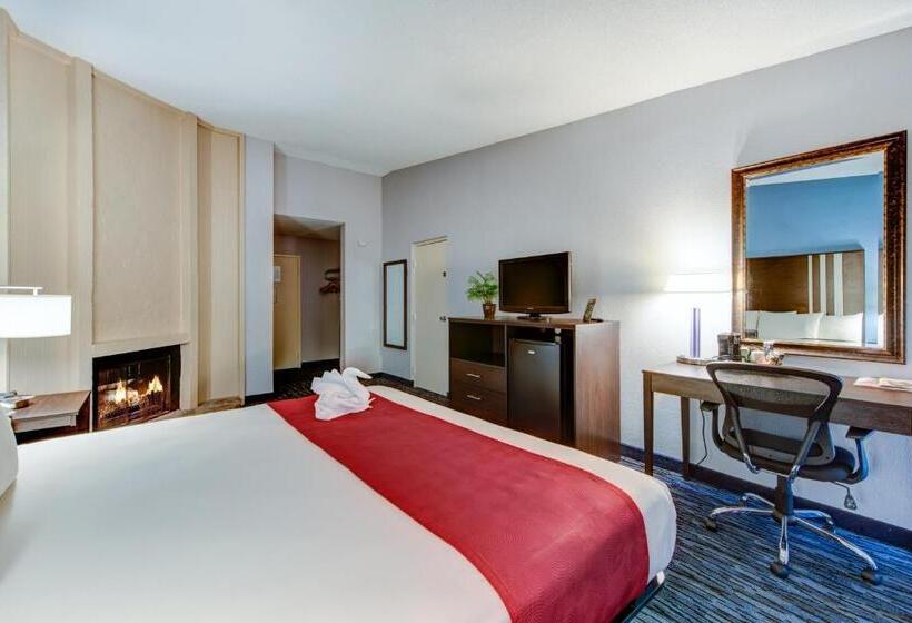 فندق Glenstone Lodge