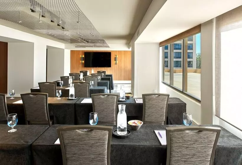 Kimpton Hotel Palomar Los Angeles Beverly Hills, An Ihg