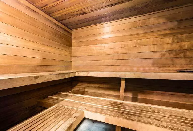 هتل Quality Inn & Suites Lacey Olympia