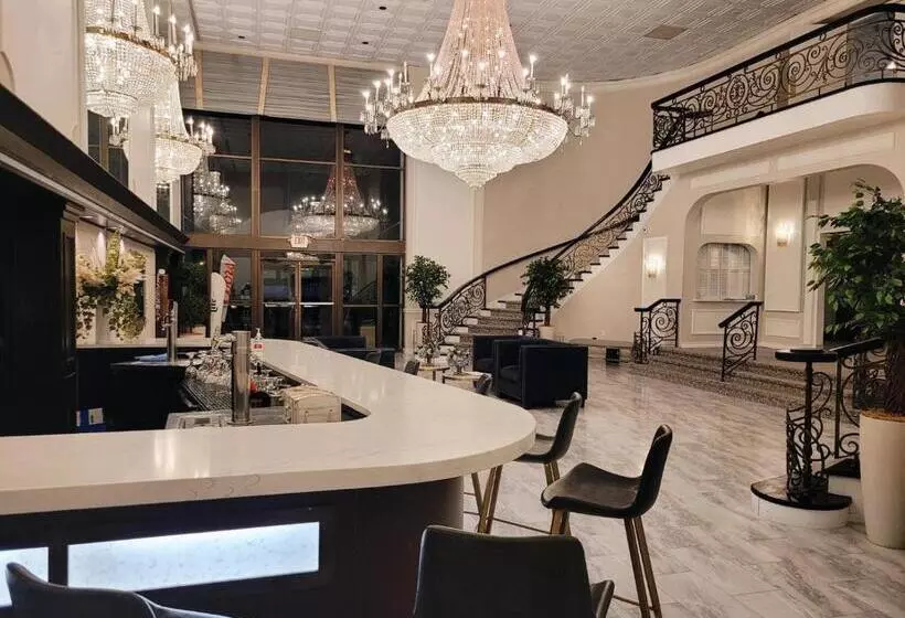 Мотель The Shore Club