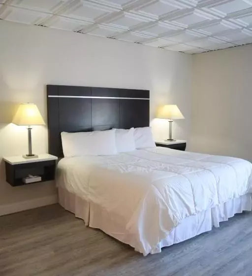 Мотель The Shore Club