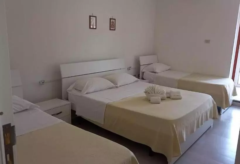 Hotelli Due Pini Conte