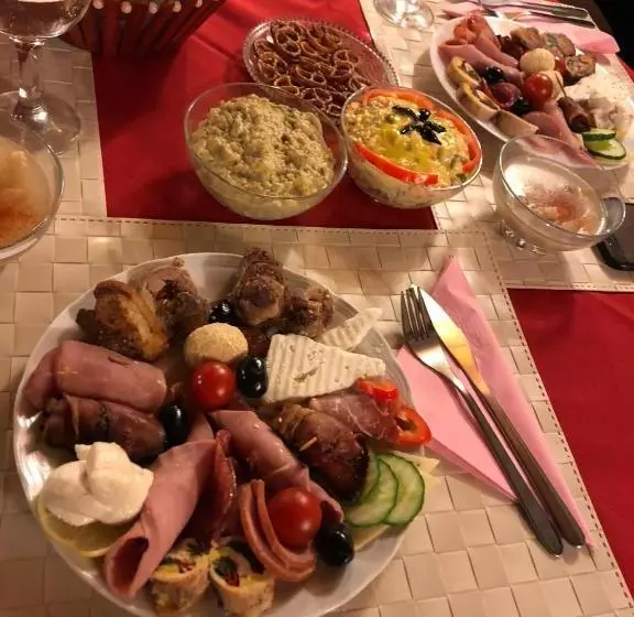 ペンション Casa Albert Valea Avrigului