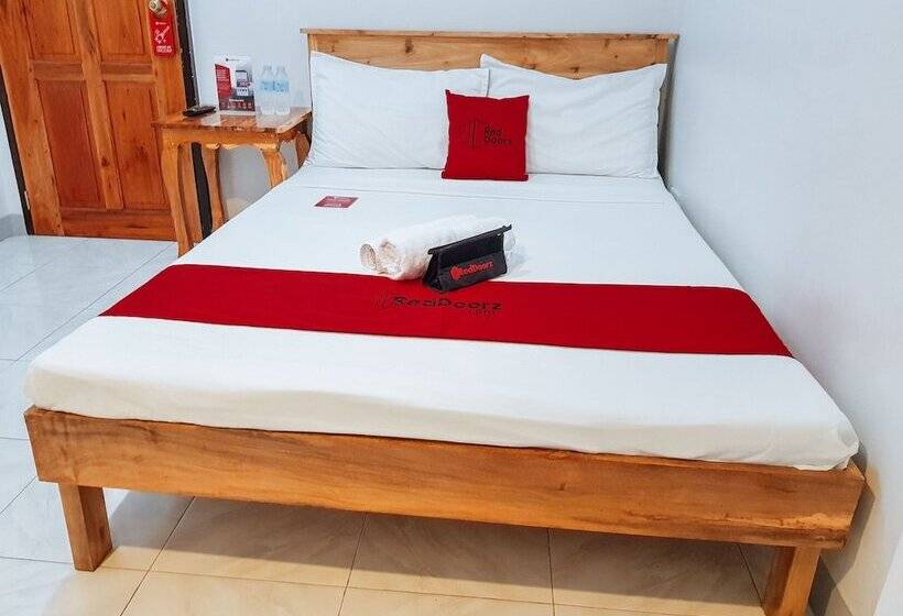 ユースホステル Reddoorz Near Ramiro Community Hospital