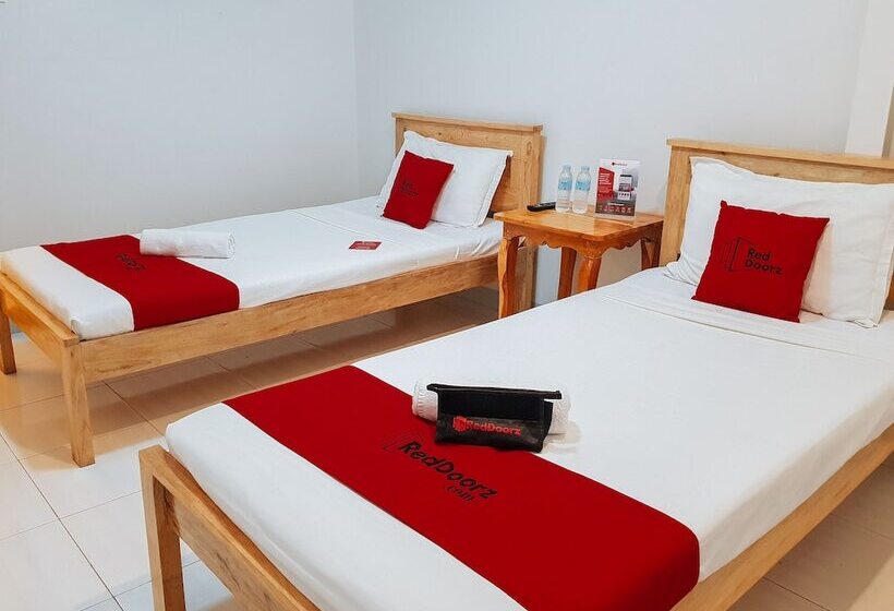 ユースホステル Reddoorz Near Ramiro Community Hospital