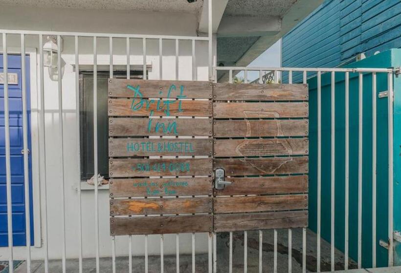 ホテル Drift Inn San Pedro