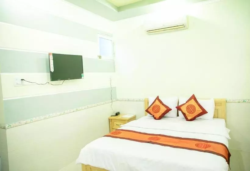 هتل Khách Sạn Anh Khoa