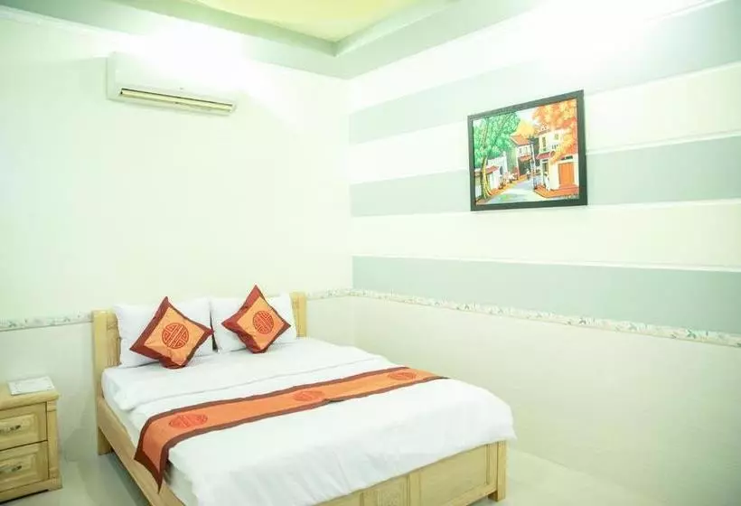 هتل Khách Sạn Anh Khoa