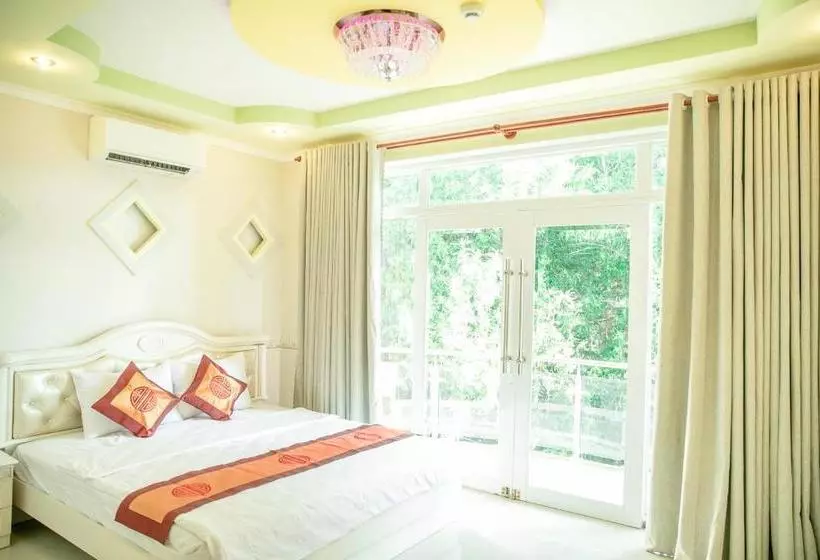 هتل Khách Sạn Anh Khoa