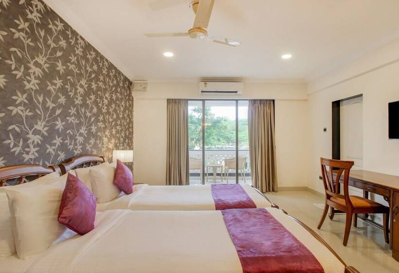 فندق Treebo Tryst Dona Paula