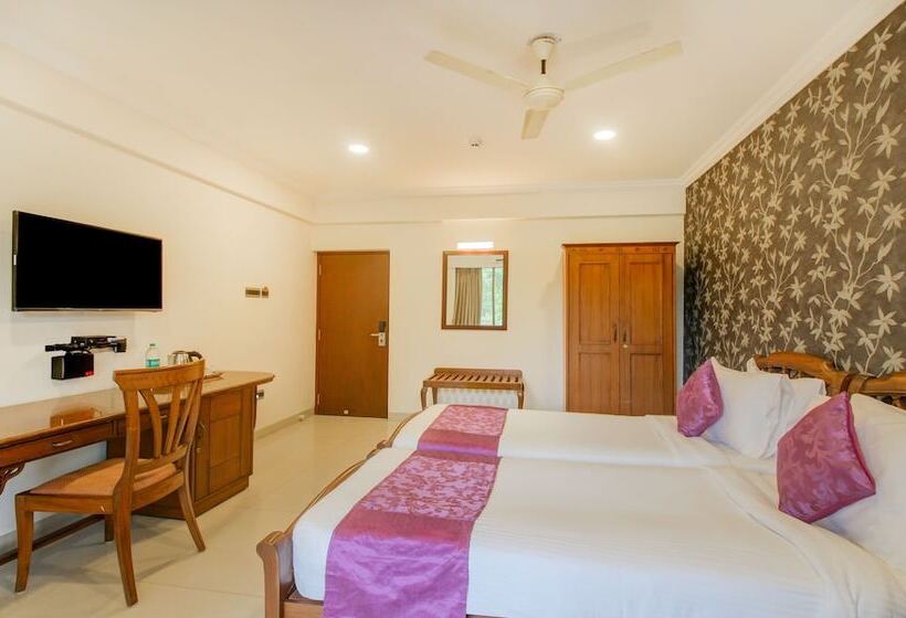 فندق Treebo Tryst Dona Paula