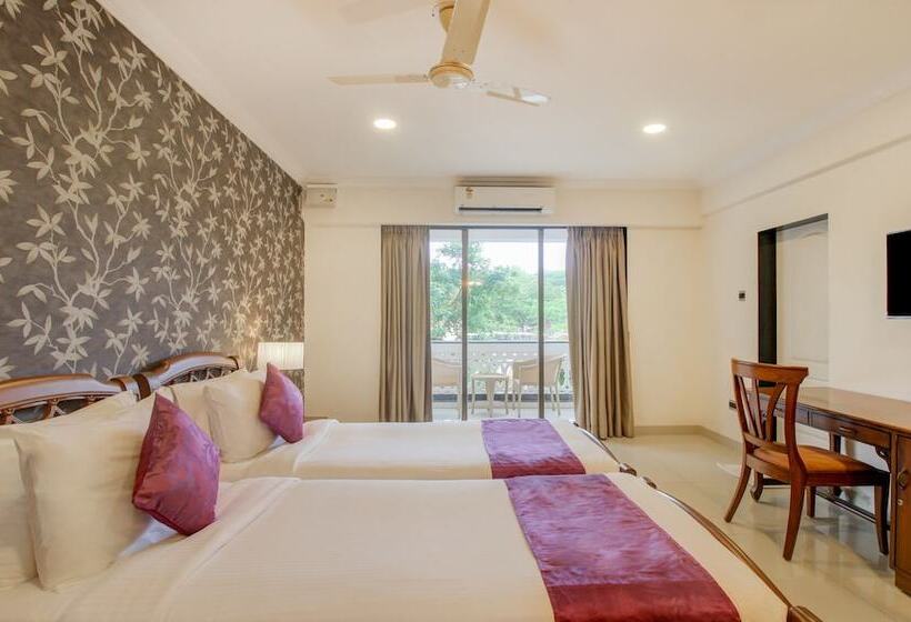 فندق Treebo Tryst Dona Paula