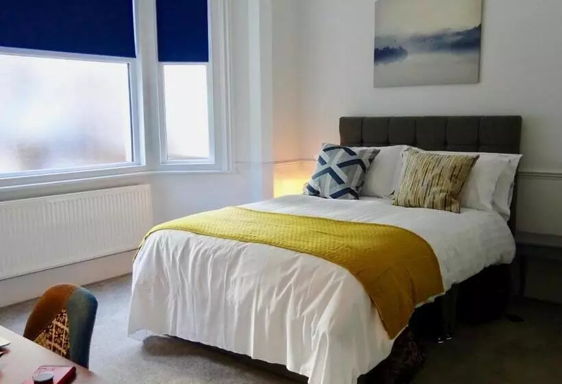 ホテル Reading Serviced Rooms