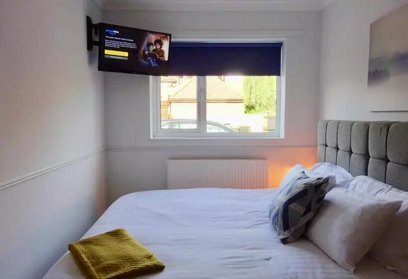ホテル Reading Serviced Rooms