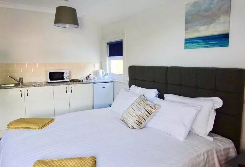 ホテル Reading Serviced Rooms
