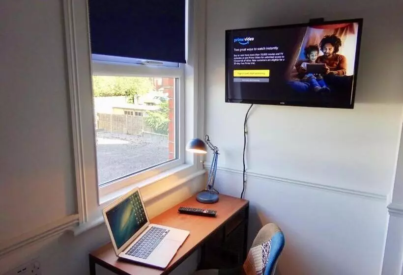 ホテル Reading Serviced Rooms