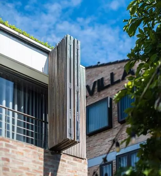 هتل The K Rin Villa