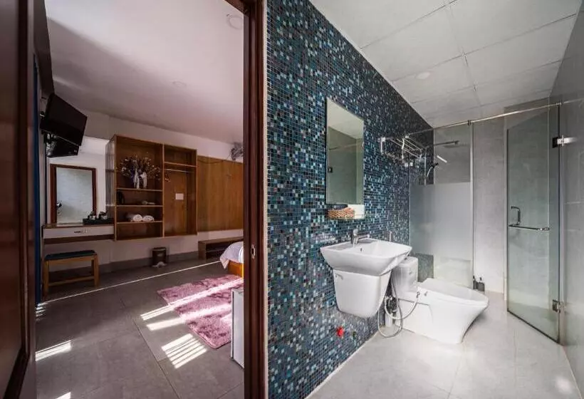 هتل The K Rin Villa