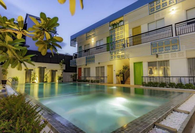 فندق صغير Glow Inn Siem Reap