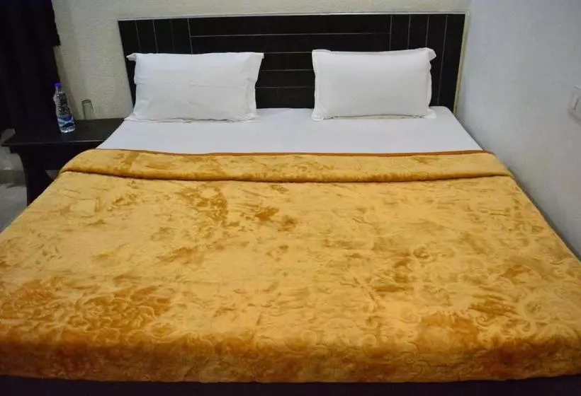 Schronisko Sharma's Bnb
