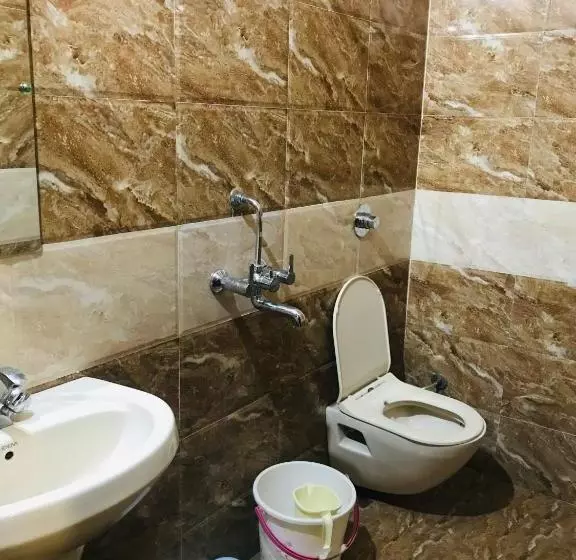 Schronisko Sharma's Bnb