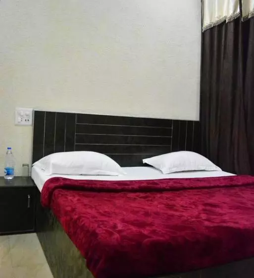 Schronisko Sharma's Bnb