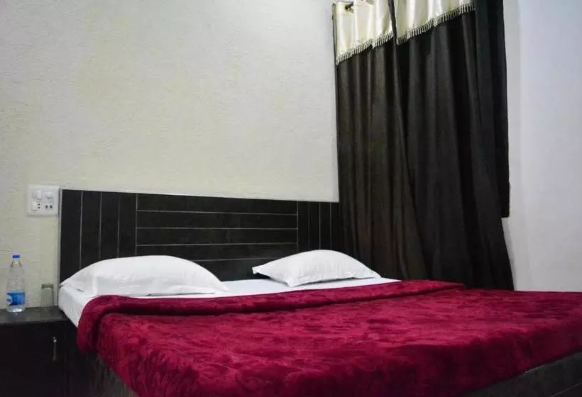 Schronisko Sharma's Bnb