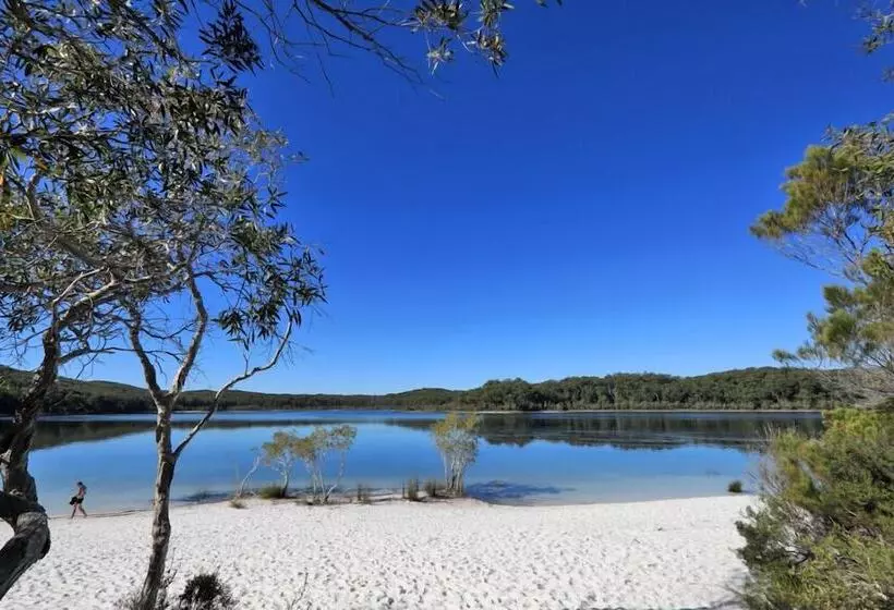 Hotelli The Eco Beachcamp Retreat