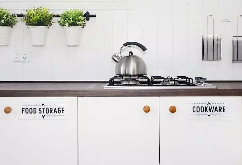 Hotelli The Eco Beachcamp Retreat