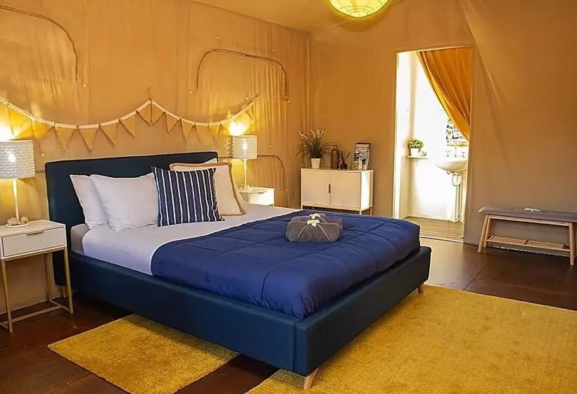 Hotelli The Eco Beachcamp Retreat