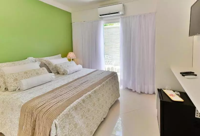 Majatalo Louise Village