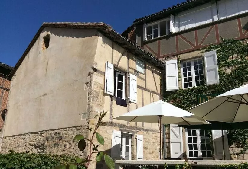 تختخواب و صبحانه La Terrasse