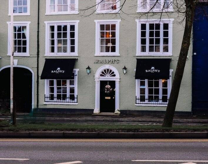 مبيت وإفطار Ralph S