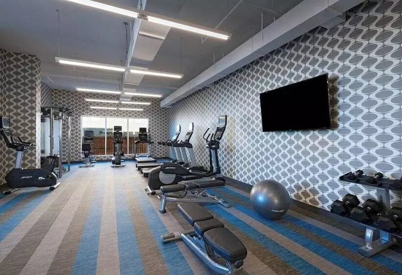 Hotelli Aloft Waco Downtown