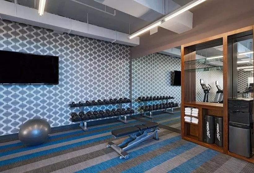 Hotelli Aloft Waco Downtown