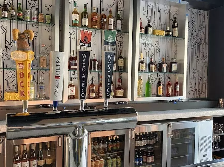 Hotelli Aloft Waco Downtown