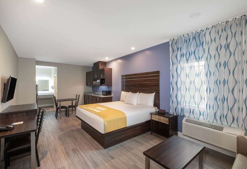 酒店 Days Inn & Suites By Wyndham La Porte