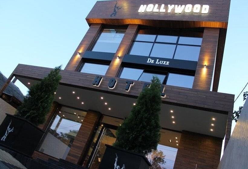 هتل Hollywood De Luxe