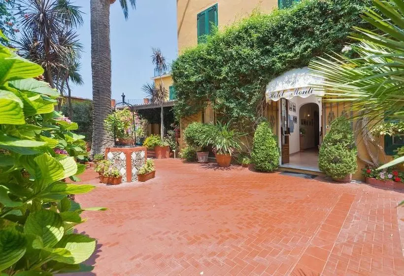 Hotelli Pensione Monti