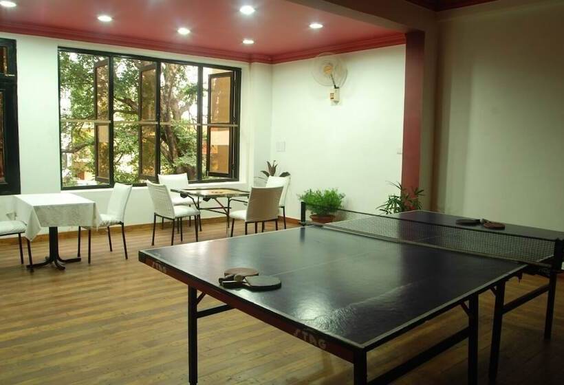 منتجع Corbett Kingdom