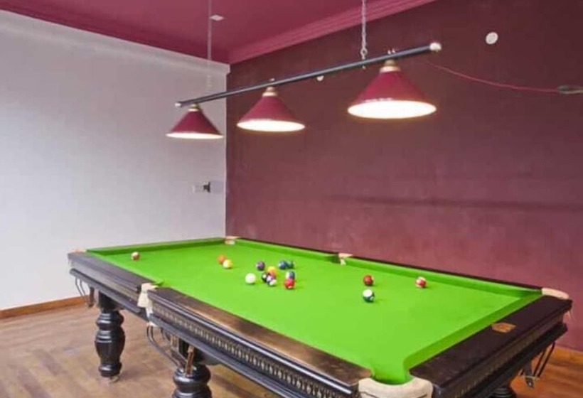 منتجع Corbett Kingdom