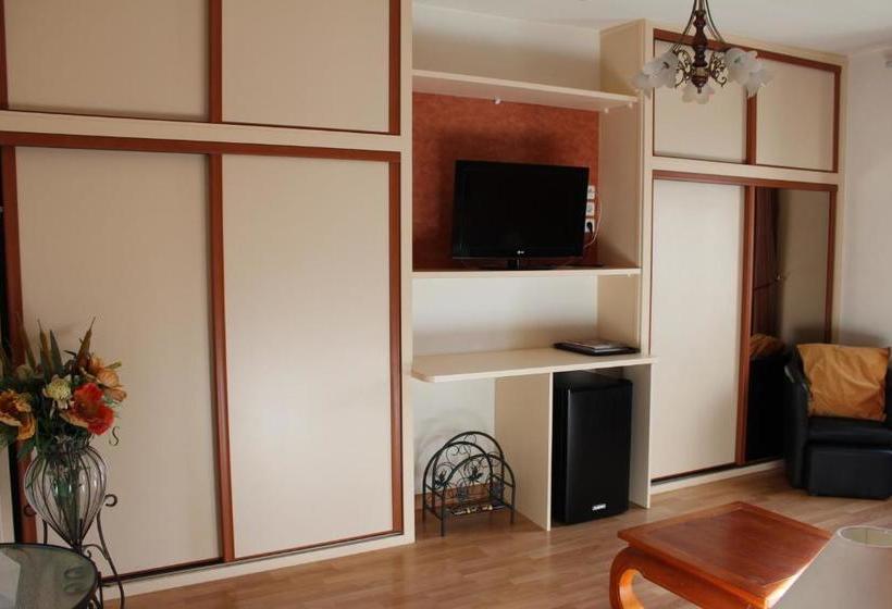 住宿加早餐 Carcas Hôtes Guest House