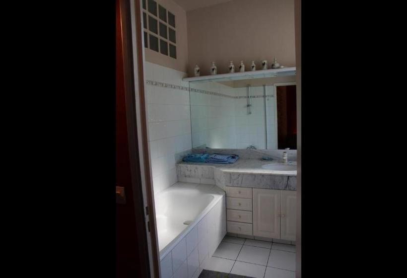 住宿加早餐 Carcas Hôtes Guest House