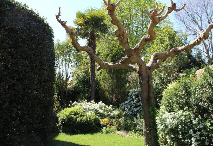 住宿加早餐 Carcas Hôtes Guest House