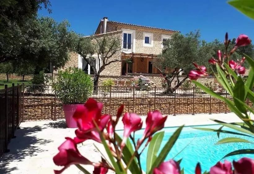 Aamiaismajoitus (B&B) La Réveuse