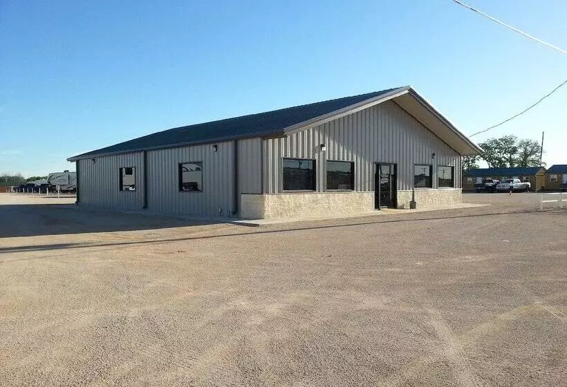 Elite Cabins And Rv Park